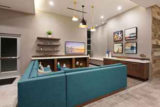 Lobi 4 SpringHill Suites by Marriott Huntington Beach Orange County