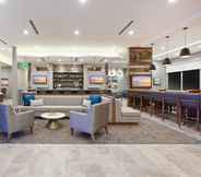 Lobi 5 SpringHill Suites by Marriott Huntington Beach Orange County