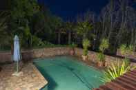 Swimming Pool NorthHill Guesthouse