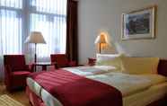Kamar Tidur 6 Hotel Steglitz International