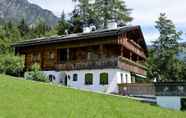 ภายนอกอาคาร 2 Landhaus Alpbach