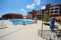 Swimming Pool Menada Saint George Apartments