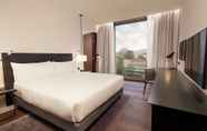 Bedroom 7 Hilton Lake Como