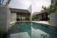 Swimming Pool Kayumanis Private Villa & Spa
