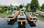 Nearby View and Attractions 3 New Jacquline Heritage Houseboats Nigeen Lake