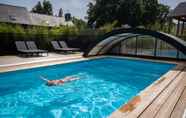 Swimming Pool 7 Gites D'armor