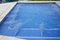 Swimming Pool Apartamentos en Cartagena