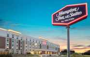 Bangunan 6 Hampton Inn & Suites Newburgh Stewart Airport