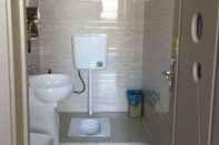 Toilet Kamar Center Of City Creo Hotel