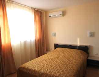 Kamar Tidur 2 Menada Sky Dreams Apartments