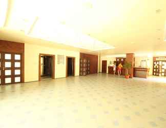 Lobby 2 Menada Oasis Resort Apartments