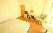 Bedroom 3 Menada Oasis Resort Apartments