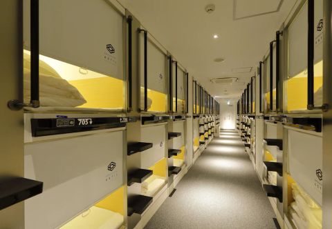 ร้านอาหาร Capsule Hotel ASTIL Dotonbori