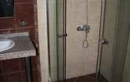 In-room Bathroom 3 Menada Rocamar Apartments
