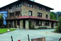 Swimming Pool Aristieta