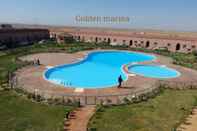 Swimming Pool Golden Marina Resort