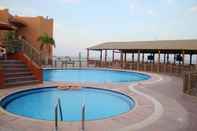 สระว่ายน้ำ Al Ahlam Tourisim Resort - Families Only