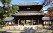 Exterior 3 Rak Kiyomizu