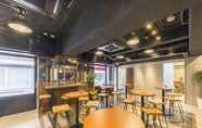 บาร์ คาเฟ่ และเลานจ์ 4 EAST57 ASAKUSABASHI - Hostel