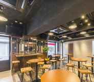 Bar, Cafe and Lounge 4 EAST57 ASAKUSABASHI - Hostel