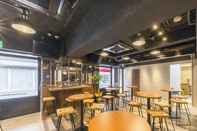Bar, Kafe dan Lounge EAST57 ASAKUSABASHI - Hostel