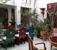 Ruang Umum 6 El Patio Courtyard House