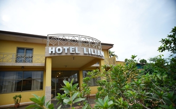 ภายนอกอาคาร 4 Hotel Lilian