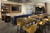 Bar, Kafe, dan Lounge Courtyard by Marriott Charlotte Fort Mill, SC