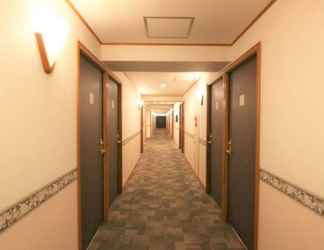 Lobi 2 Toyoko Inn Kobe Minatogawa Koen