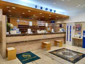 Lobi 4 Toyoko Inn Osaka Umeda Higashi