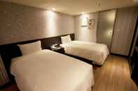 Kamar Tidur Golden Pacific Hotel- Taichung