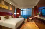 Kamar Tidur 4 Regal Airport Hotel Xian