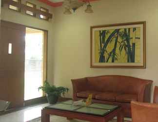 Sảnh chờ 2 Simply Homy Guesthouse Graha Puspa