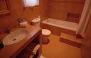 Toilet Kamar 6 Janka Resort
