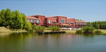 Exterior 4 Pampas de Areco Hotel & Spa - Adults Only