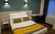 Bilik Tidur 2 The Originals City, le Relais des Carnutes Brezolles Verneuil sur Avre