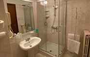 In-room Bathroom 4 Hotel Ristorante Fiorentino