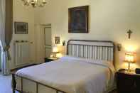 Bedroom Palazzo Sabella Tommasi