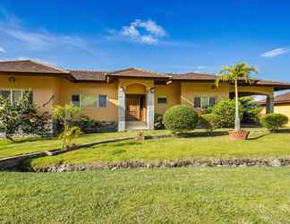 Exterior 2 Villas at Sunset Valley Terramar Estates