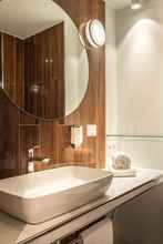 In-room Bathroom 4 Styles Hotel Frankfurt Airport