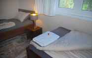 Bedroom 2 Bed & Breakfast Comfort House Olten - Lostorf