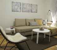 Ruang Umum 5 Zurich Furnished Apartments