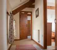 Bedroom 7 Frankaborough Farm Holiday Cottages