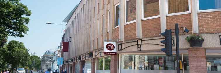 Exterior Celador Apartments - Sussex House Serviced Apartments