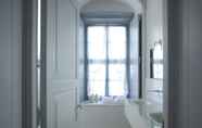 In-room Bathroom 3 Hydrea Exclusive Hospitality