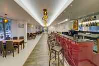Bar, Cafe and Lounge Sterling Goa Varca