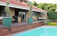 Swimming Pool 6 Annies House Romantic Getaway