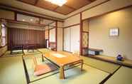 Kamar Tidur 7 Omiya Ryokan