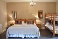 Bedroom At the Farmhouse Hunters Hall