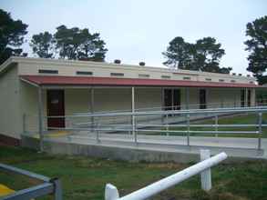 Exterior 4 Rainbow Pines Tourist Caravan Park